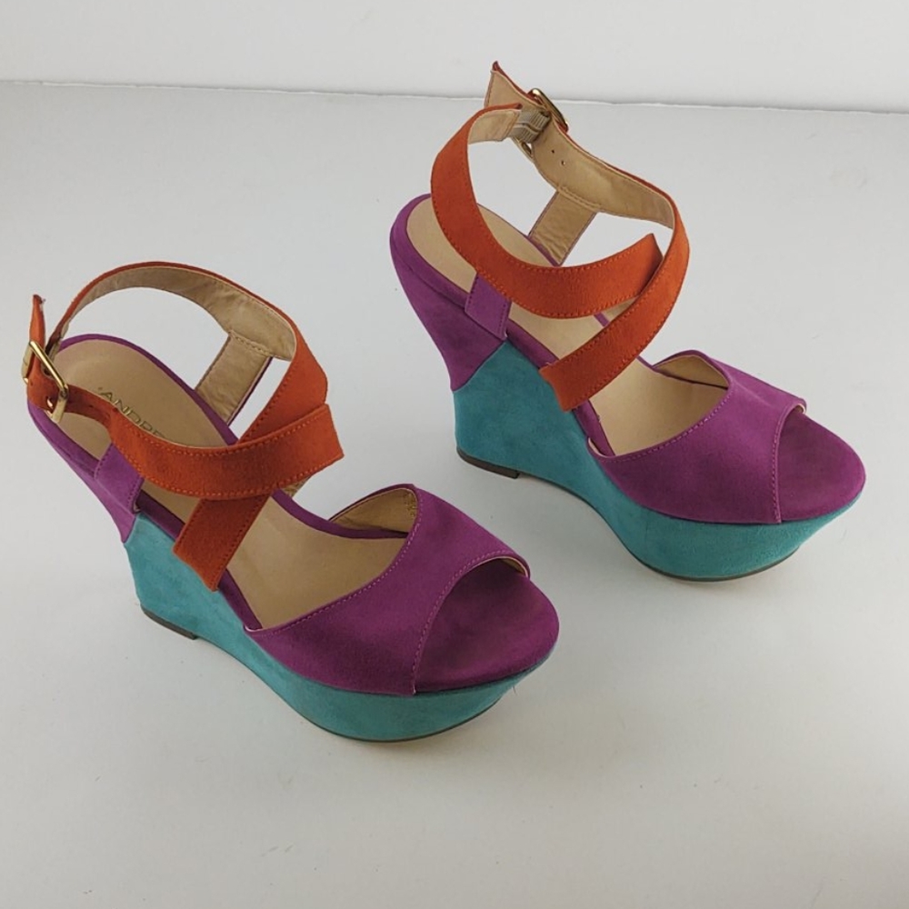 Andrea Color Block Wedge Size 7.5 - image 3